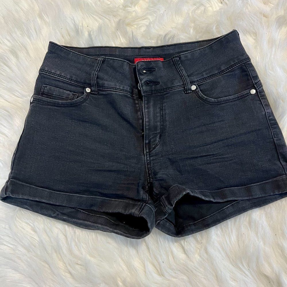🚨 Last day Fri 🧳 Guess Mid-Rise Denim Shorts Black